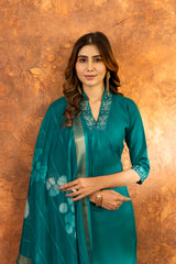 GORGEOUS TEAL BLUE EMBROIDERED KURTA PANT SET WITH FLORAL DUPATTA