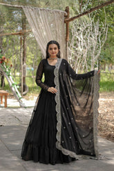 ENCHANTING BLACK GEORGETTE RECEPTION WEAR PLAIN GOWN WITH DUPATTA