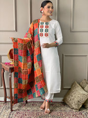 Designer White Kurti With Bandhani Dupatta