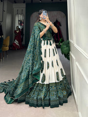 ATTRACTIVE GREEN BANDHANI PRINTED TUSSAR SILK FESTIVAL WEAR LEHENGA CHOLI