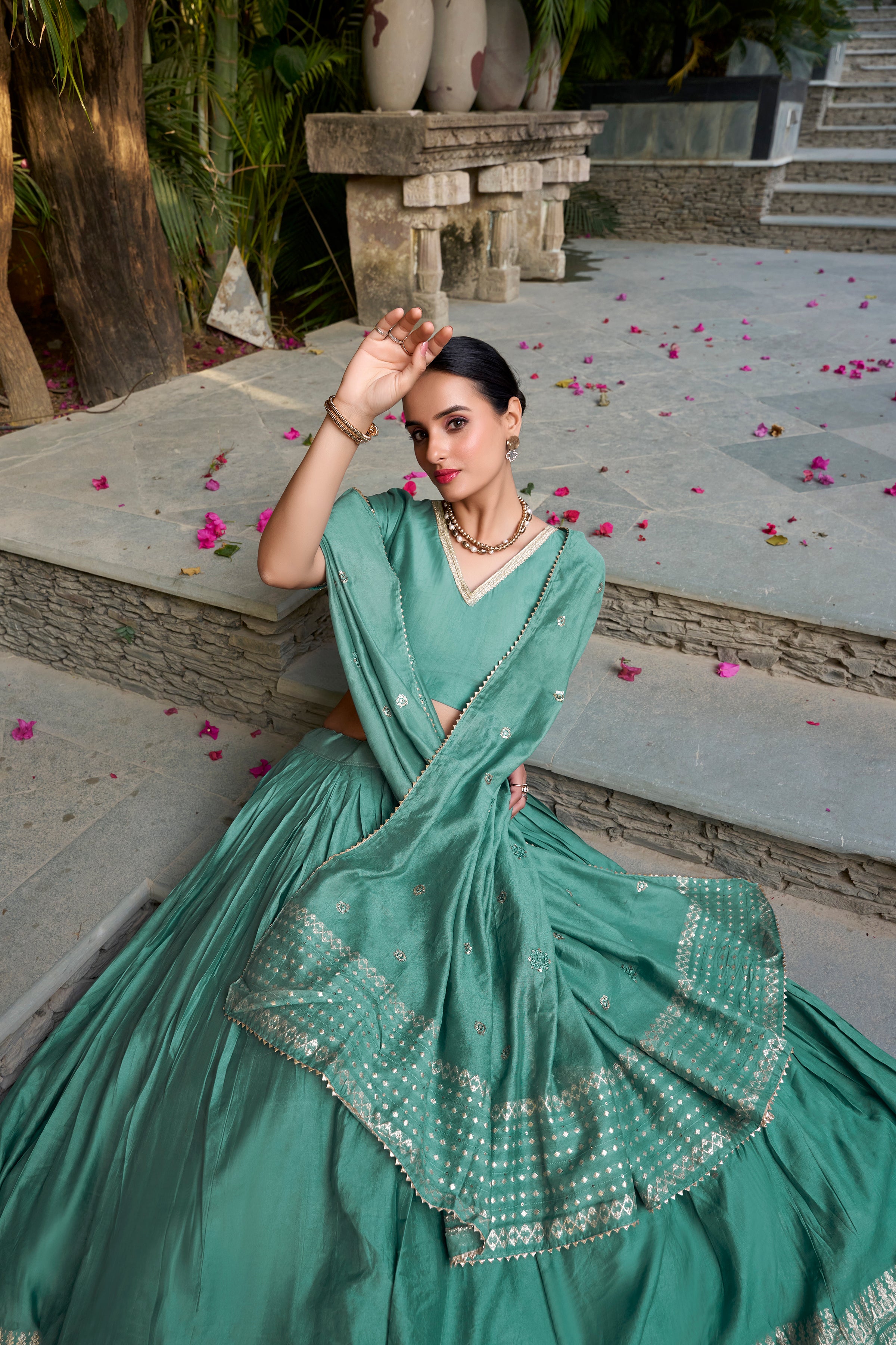 PURE CHANDERI PLAIN WITH ZARI WEAVING WORK LEHENGA CHOLI