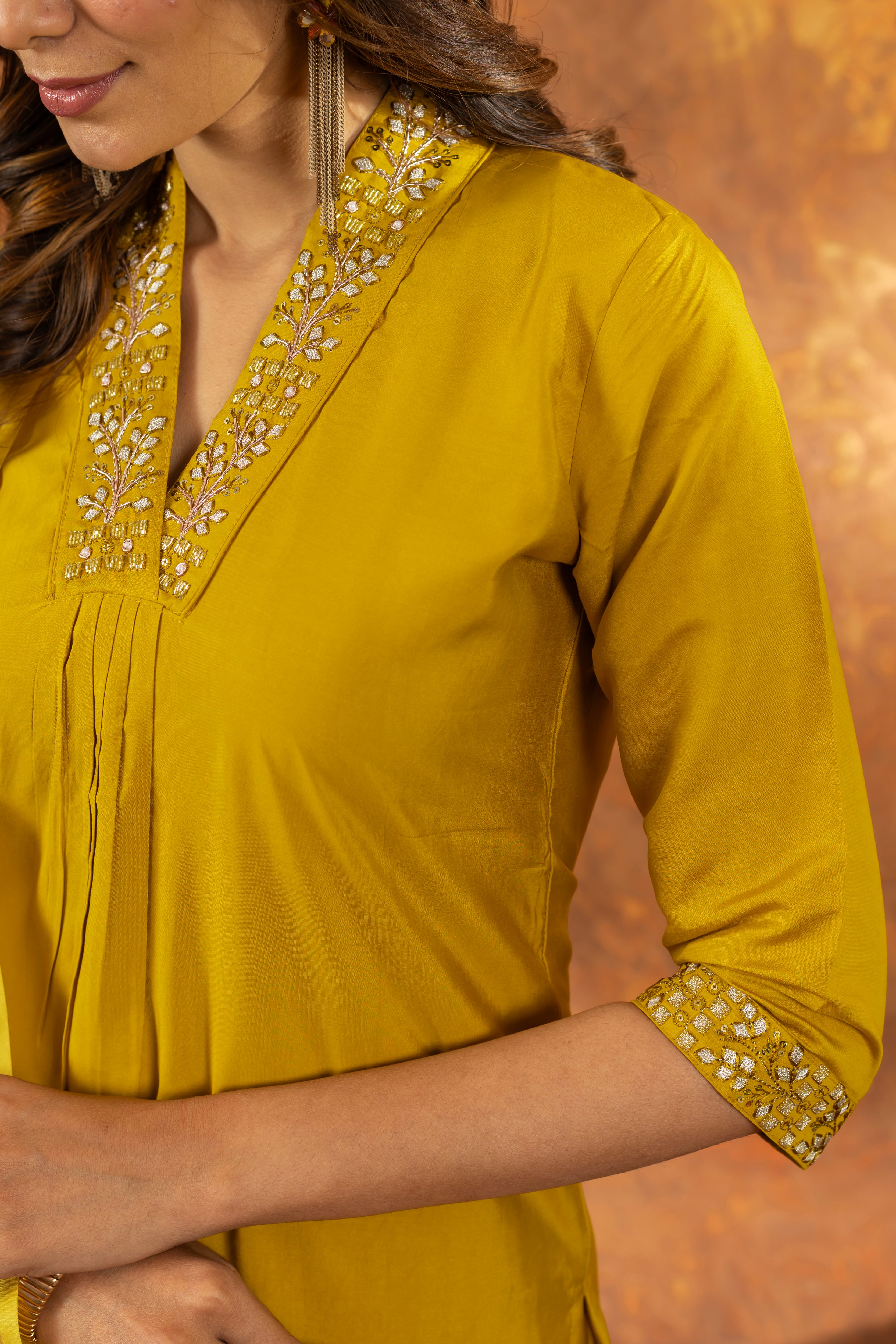 MUSTARD YELLOW EMBROIDERED KURTA PANT SET WITH FLORAL DUPATTA