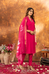 FABULOUS RANI PINK EMBROIDERED KURTA PANT SET WITH FLORAL DUPATTA