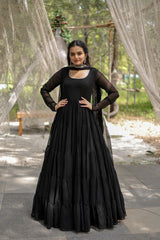 ENCHANTING BLACK GEORGETTE RECEPTION WEAR PLAIN GOWN WITH DUPATTA