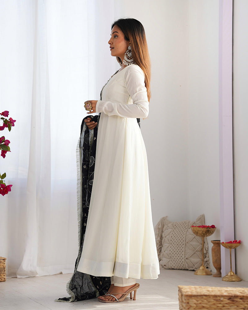 Saesha White Anarkali Gown Set with Black Dupatta