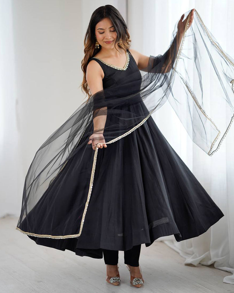 INCREDIBLE BLACK CHANDERI SILK LACE WORK FESTIVE WEAR ANARKALI SUIT