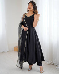 INCREDIBLE BLACK CHANDERI SILK LACE WORK FESTIVE WEAR ANARKALI SUIT