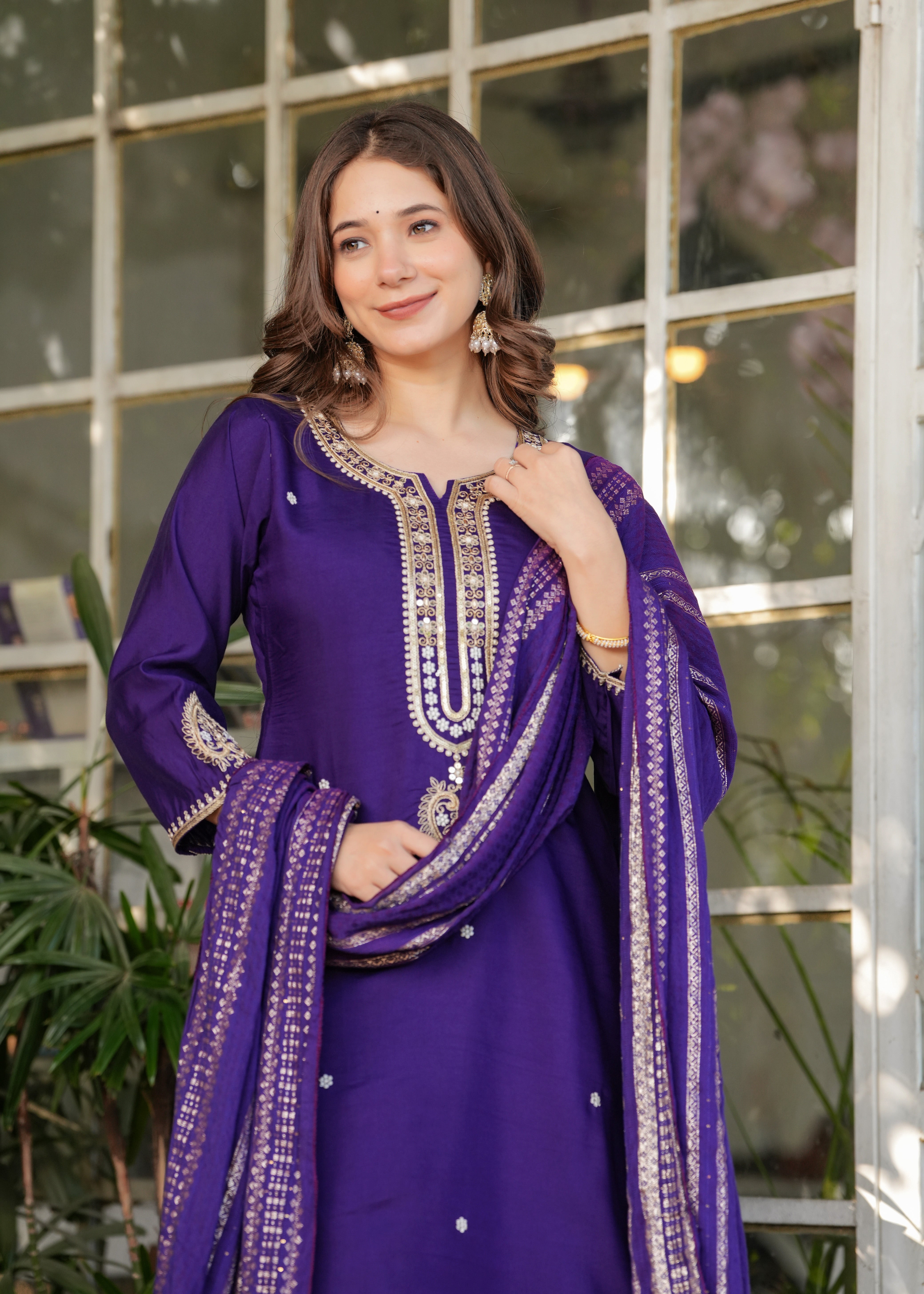 WONDERFUL PURPLE EMBROIDERED VISCOSE EVENT WEAR PANT SUIT