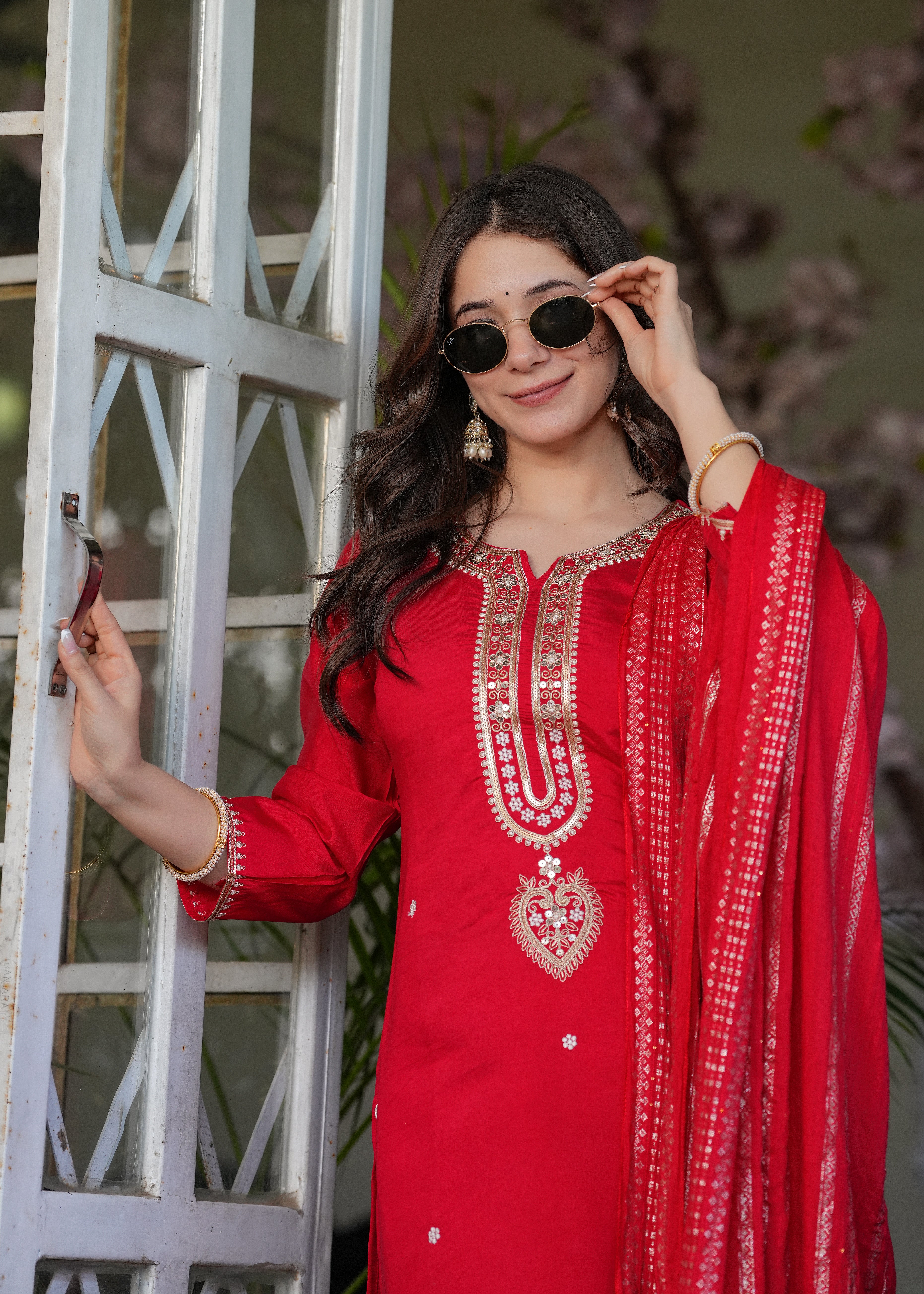 LOVELY RED EMBROIDERED VISCOSE FESTIVAL WEAR PANT SUIT WITH DUPATTA