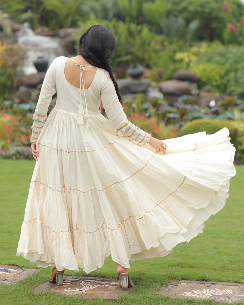 OFF-WHITE MULTI-THREAD KORA COTTON FESTIVE NAVRATRI GOWN