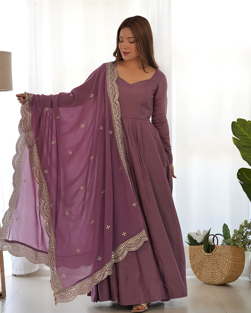 Beautiful Onion Color Pure Chanderi Silk Three Piece Anarkali Suit