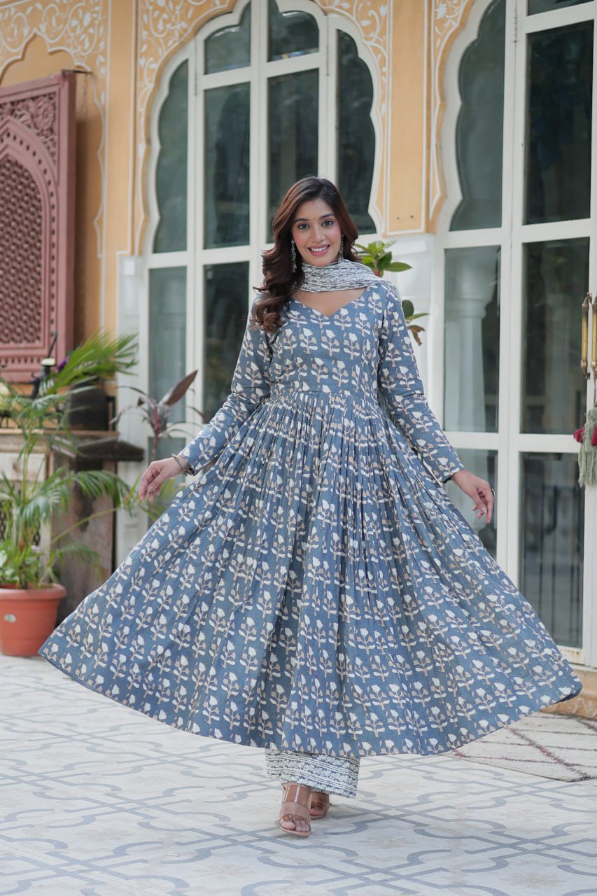 Elegant Cotton Kurti Pant With Dupatta For Everyday Comfort