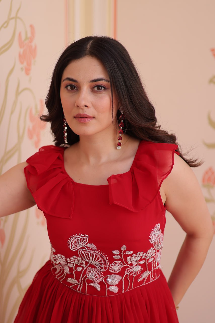 Elegant Peplum Style Gown – Premium Designer Collection