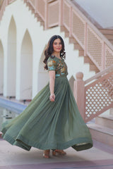 Designer Silver Crunchy readymade Koti Gown