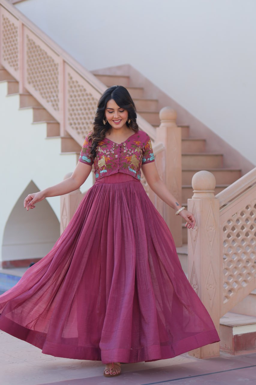 Designer Silver Crunchy readymade Koti Gown